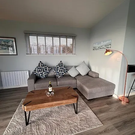 אכסניה Ocean View דנמור איסט